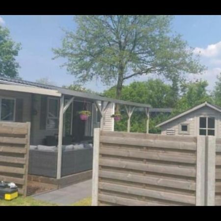 Chalet Te Huur Op *****Camping Terspegelt 4 Personen Eersel Ngoại thất bức ảnh